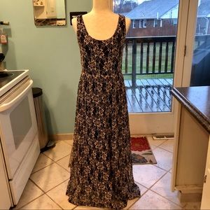A’reve Long Black/Cream Lace Maxi Dress M